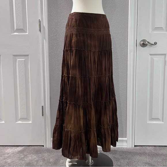Tribal Crinkle Tie Dye Maxi Skirt - Picture 2 of 11